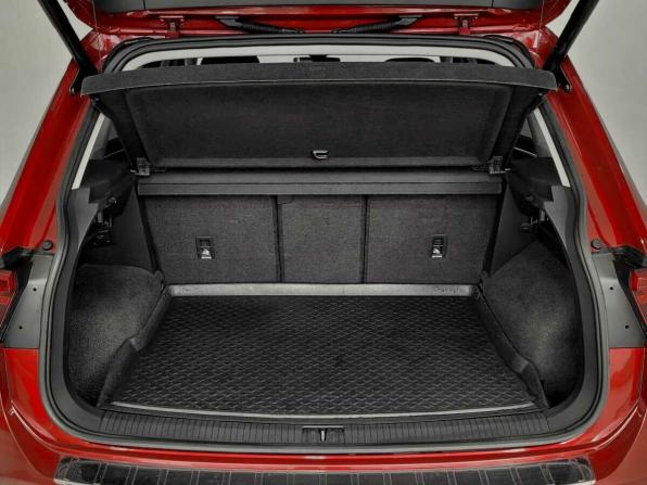 Volkswagen Tiguan II с пробегом 2019 года, цена 2 575 000 рублей, 89709 км, внедорожник, Автокод Объявления