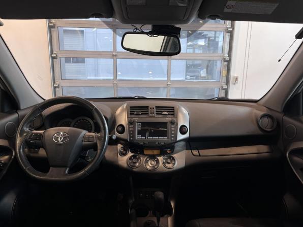 Toyota RAV4 III (XA30) Рестайлинг с пробегом 2012 года, цена 1 545 000 рублей, 127400 км, внедорожник, Автокод Объявления