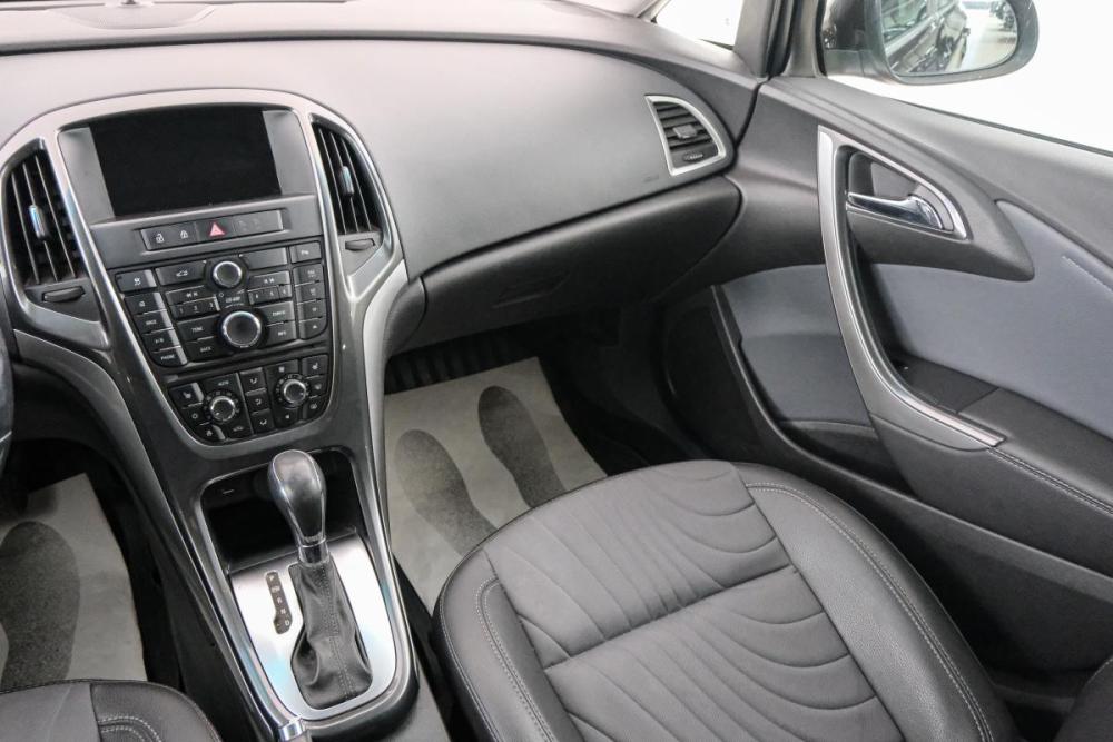 Opel Astra J Рестайлинг Красноярск  - изображение 12