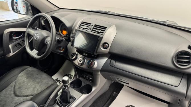 Toyota RAV4 III (XA30) Рестайлинг с пробегом 2011 года, цена 1 100 000 рублей, 295937 км, внедорожник, Автокод Объявления
