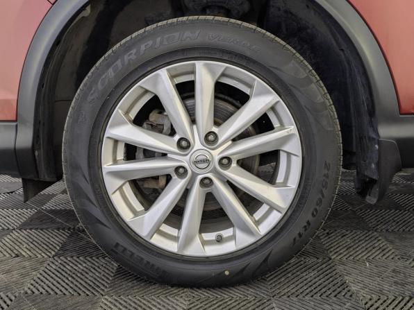 Nissan Qashqai II с пробегом 2017 года, цена 1 425 000 рублей, 80876 км, внедорожник, Автокод Объявления