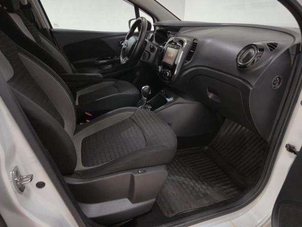 Renault Kaptur I с пробегом 2017 года, цена 1 570 000 рублей, 104623 км, внедорожник, Автокод Объявления