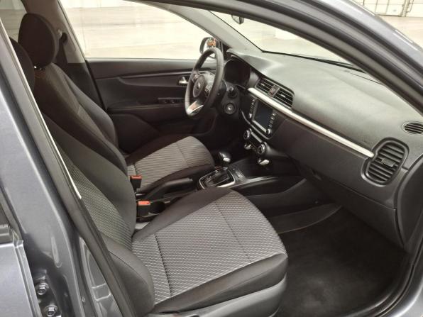 Kia Rio IV с пробегом 2018 года, цена 1 699 000 рублей, 49547 км, хэтчбек, Автокод Объявления