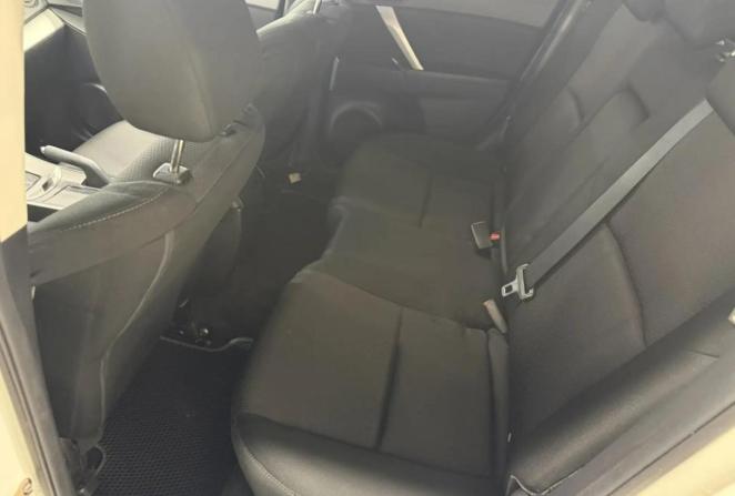Mazda 3 II (BL) Рестайлинг с пробегом 2012 года, цена 810 000 рублей, 139720 км, хэтчбек, Автокод Объявления