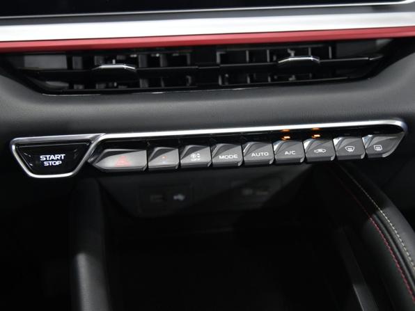 Geely Coolray I Рестайлинг с пробегом 2023 года, цена 1 997 000 рублей, 35500 км, внедорожник, Автокод Объявления