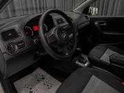 Volkswagen Polo V Красноярск  - изображение 24