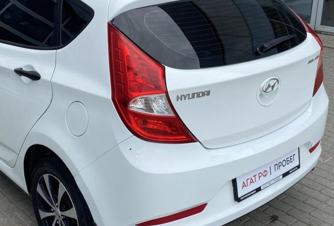 Hyundai Solaris I Рестайлинг с пробегом 2015 года, цена 960 000 рублей, 161371 км, хэтчбек, Автокод Объявления