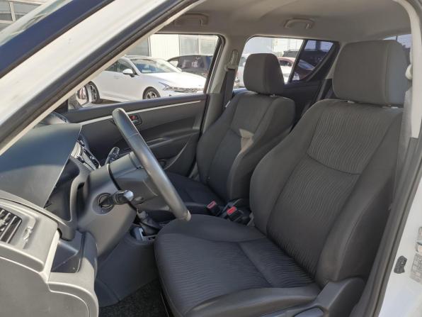 Suzuki Swift IV с пробегом 2012 года, цена 999 000 рублей, 73859 км, хэтчбек, Автокод Объявления