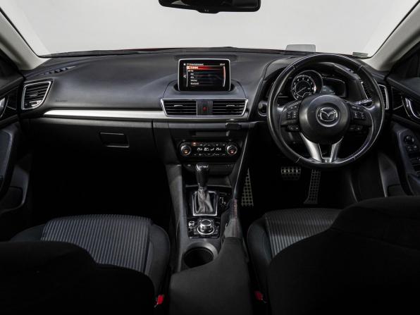 Mazda Axela III с пробегом 2015 года, цена 1 579 000 рублей, 118909 км, хэтчбек, Автокод Объявления