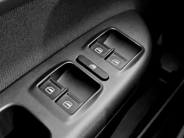 Skoda Octavia II (A5) Рестайлинг с пробегом 2010 года, цена 620 000 рублей, 303651 км, лифтбек, Автокод Объявления