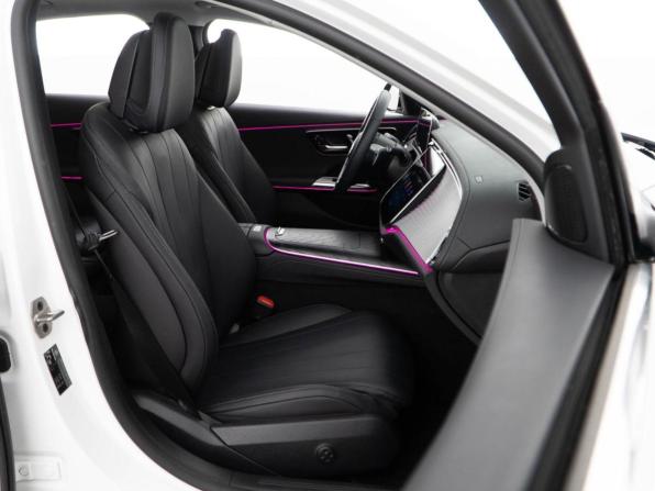 Mercedes-Benz E-Класс V (W213 S213 C238) Рестайлинг с пробегом 2024 года, цена 6 895 055 рублей, 12707 км, седан, Автокод Объявления