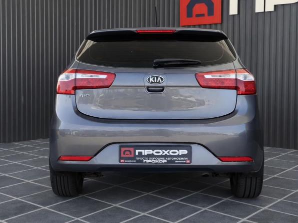 Kia Rio III с пробегом 2013 года, цена 717 000 рублей, 250753 км, хэтчбек, Автокод Объявления
