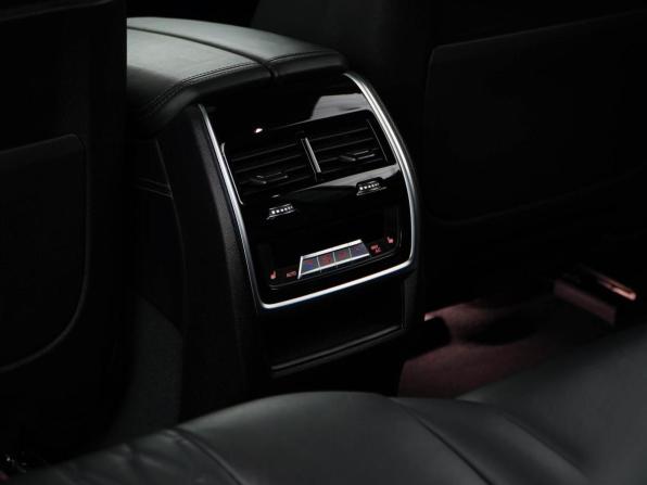 BMW X7 I (G07) с пробегом 2019 года, цена 7 197 055 рублей, 135432 км, внедорожник, Автокод Объявления