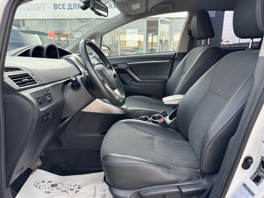 Toyota Verso I Рестайлинг Пермь  - изображение 11
