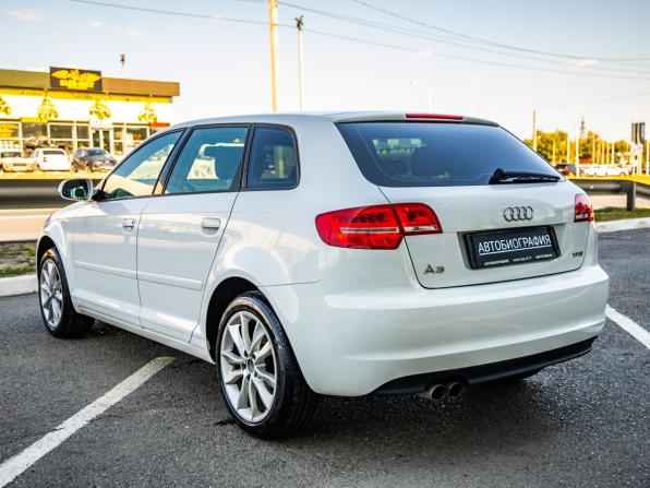 Audi A3 II (8P) Рестайлинг 2 с пробегом 2011 года, цена 898 000 рублей, 170221 км, хэтчбек, Автокод Объявления