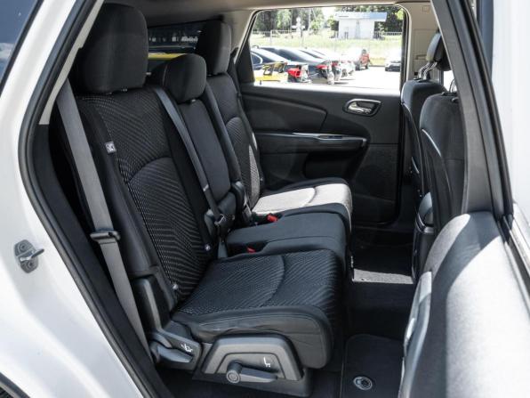 Dodge Journey I Рестайлинг с пробегом 2015 года, цена 1 530 000 рублей, 66068 км, внедорожник, Автокод Объявления