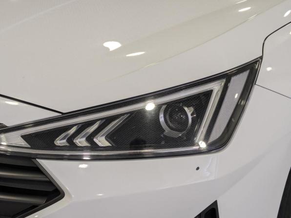 Hyundai Elantra VI (AD) Рестайлинг с пробегом 2020 года, цена 1 840 000 рублей, 98974 км, седан, Автокод Объявления