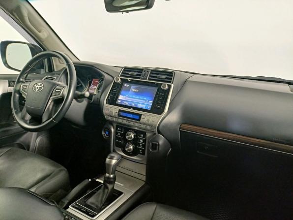 Toyota Land Cruiser Prado 150 Series Рестайлинг 2 с пробегом 2020 года, цена 6 249 000 рублей, 106000 км, внедорожник, Автокод Объявления