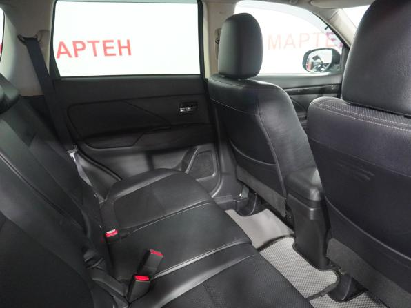 Mitsubishi Outlander III Рестайлинг 2 с пробегом 2017 года, цена 1 995 000 рублей, 130250 км, внедорожник, Автокод Объявления