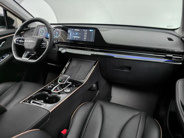 Omoda C5 I с пробегом 2023 года, цена 1 875 000 рублей, 50000 км, внедорожник, Автокод Объявления