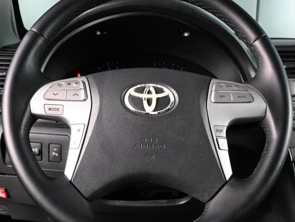 Toyota Camry VI (XV40) Рестайлинг с пробегом 2011 года, цена 1 289 000 рублей, 136157 км, седан, Автокод Объявления