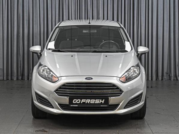 Ford Fiesta Mk6 Рестайлинг с пробегом 2016 года, цена 967 000 рублей, 54966 км, хэтчбек, Автокод Объявления
