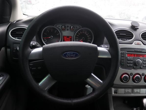 Ford Focus II Рестайлинг с пробегом 2011 года, цена 419 000 рублей, 237000 км, хэтчбек, Автокод Объявления