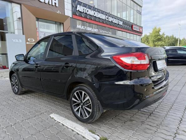 Lada (ВАЗ) Granta I Рестайлинг с пробегом 2022 года, цена 750 750 рублей, 38452 км, хэтчбек, Автокод Объявления