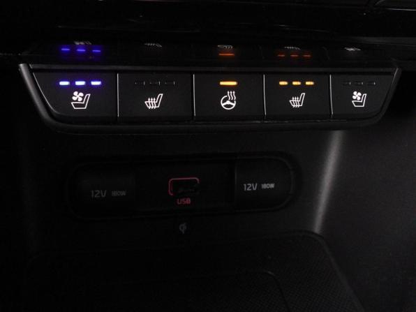Kia Sportage IV Рестайлинг с пробегом 2020 года, цена 2 420 000 рублей, 140371 км, внедорожник, Автокод Объявления