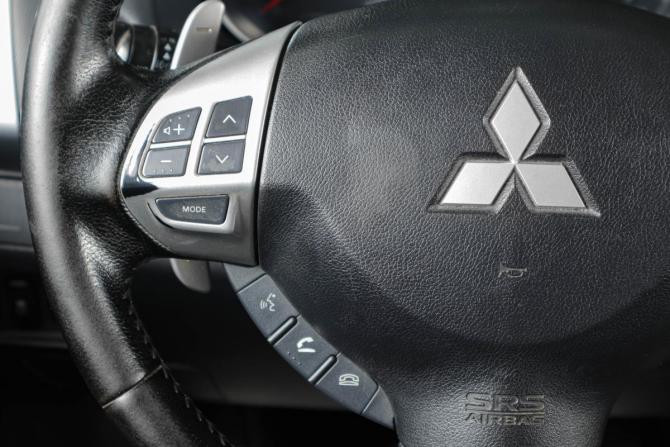 Mitsubishi Outlander II Рестайлинг с пробегом 2012 года, цена 999 000 рублей, 344000 км, внедорожник, Автокод Объявления