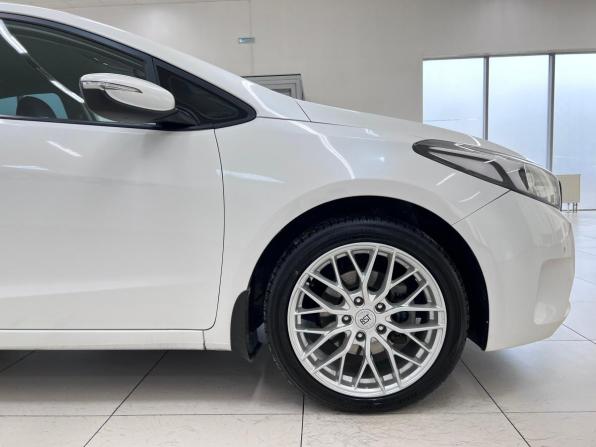 Kia Cerato III Рестайлинг (Classic) с пробегом 2017 года, цена 1 550 000 рублей, 97966 км, седан, Автокод Объявления