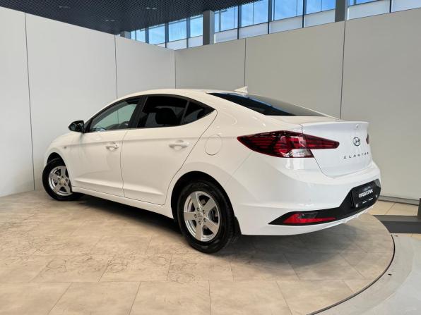 Hyundai Elantra VI (AD) Рестайлинг с пробегом 2020 года, цена 1 699 000 рублей, 137018 км, седан, Автокод Объявления