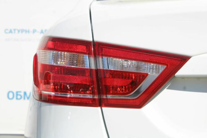 Lada (ВАЗ) Vesta I с пробегом 2019 года, цена 825 000 рублей, 82000 км, седан, Автокод Объявления