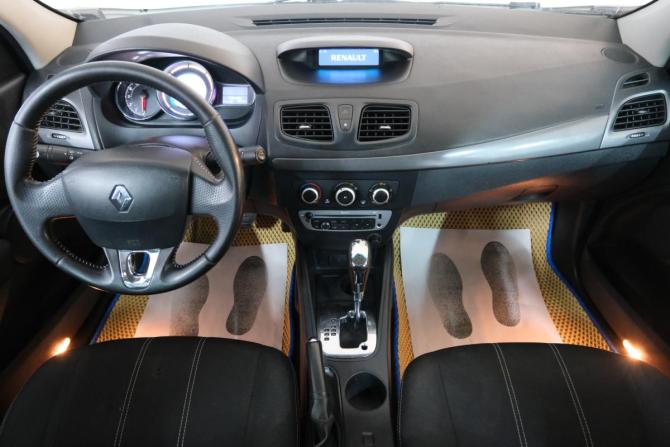 Renault Fluence I Рестайлинг с пробегом 2013 года, цена 699 000 рублей, 267000 км, седан, Автокод Объявления