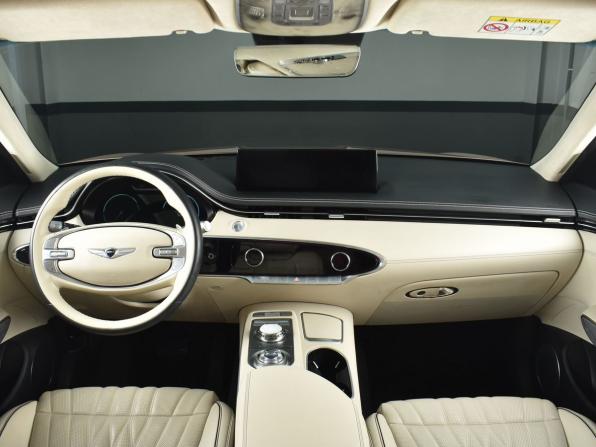 Genesis GV70 I с пробегом 2021 года, цена 5 184 995 рублей, 60371 км, внедорожник, Автокод Объявления