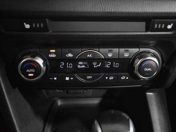 Mazda 3 III (BM) Рестайлинг с пробегом 2017 года, цена 1 850 000 рублей, 81247 км, седан, Автокод Объявления