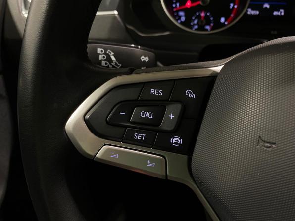 Volkswagen Tiguan II Рестайлинг с пробегом 2021 года, цена 2 850 000 рублей, 47859 км, внедорожник, Автокод Объявления
