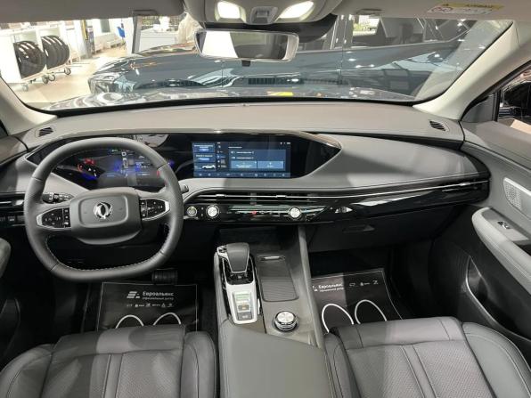Dongfeng Huge с пробегом 2025 года, цена 3 029 900 рублей, 1 км, внедорожник, Автокод Объявления