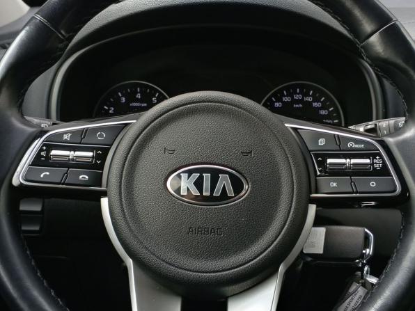 Kia Sportage IV Рестайлинг с пробегом 2021 года, цена 2 399 000 рублей, 75144 км, внедорожник, Автокод Объявления