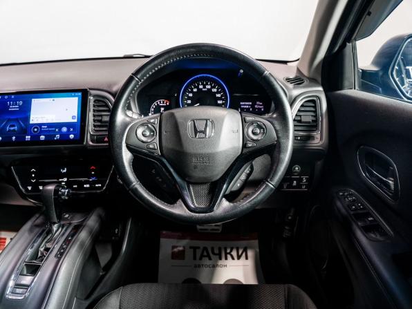 Honda Vezel I с пробегом 2017 года, цена 1 645 000 рублей, 131000 км, внедорожник, Автокод Объявления