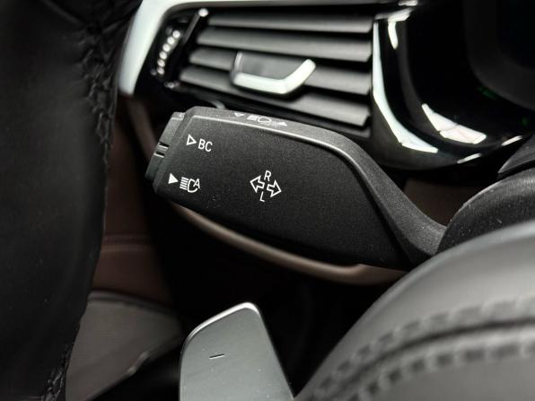 BMW 5 серии VII (G30/G31/G38) Рестайлинг с пробегом 2021 года, цена 5 299 000 рублей, 55500 км, седан, Автокод Объявления