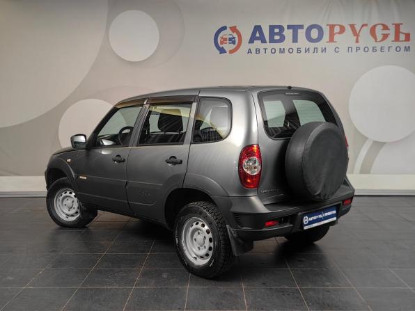 Chevrolet Niva I Рестайлинг с пробегом 2018 года, цена 822 000 рублей, 44988 км, внедорожник, Автокод Объявления