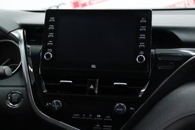 Toyota Camry VIII (XV70) Рестайлинг с пробегом 2021 года, цена 3 295 950 рублей, 80120 км, седан, Автокод Объявления