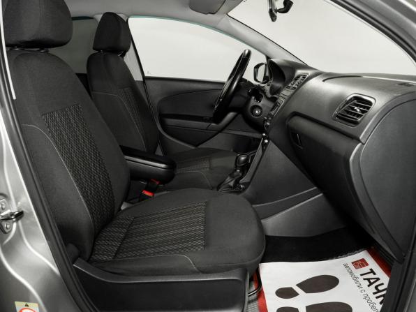 Volkswagen Polo V Рестайлинг с пробегом 2017 года, цена 1 149 500 рублей, 142178 км, седан, Автокод Объявления