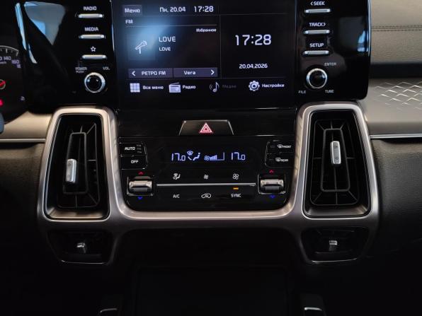 Kia Sorento IV с пробегом 2021 года, цена 2 899 000 рублей, 95379 км, внедорожник, Автокод Объявления