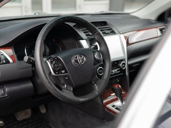 Toyota Camry VII (XV50) с пробегом 2013 года, цена 1 550 000 рублей, 192121 км, седан, Автокод Объявления