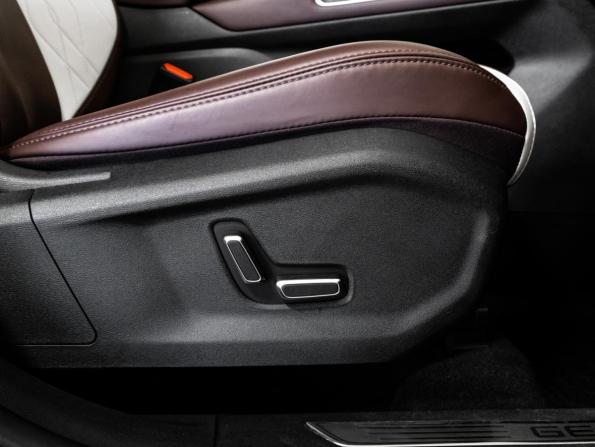 Geely Monjaro I с пробегом 2023 года, цена 2 925 000 рублей, 79045 км, внедорожник, Автокод Объявления