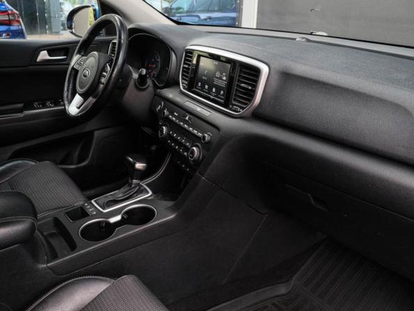 Kia Sportage IV Рестайлинг с пробегом 2019 года, цена 2 170 000 рублей, 188089 км, внедорожник, Автокод Объявления