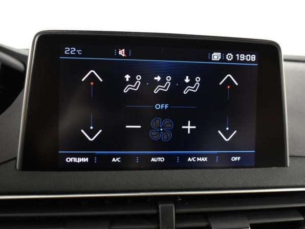 Peugeot 3008 II с пробегом 2019 года, цена 1 295 200 рублей, 202858 км, внедорожник, Автокод Объявления