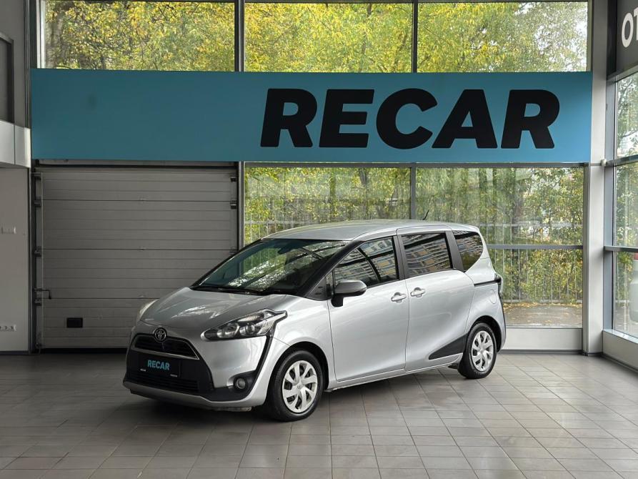 Toyota Sienta II Санкт-Петербург  - изображение 1